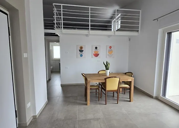 Santa Chiara סן ג'יואבאני רוטונדו